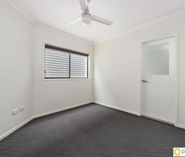 Modern Townhouse, Generous in Size, So Close to the CBD, UQ and QUT! - Photo 1