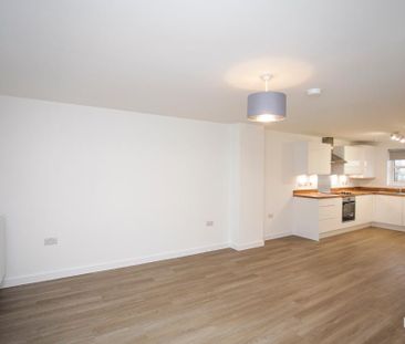 2 bedroom townhouse to rent - Photo 6