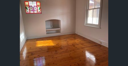 Rent a piece of Whyalla history! - Photo 3