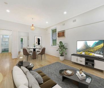 Charming 3-Bedroom Renovated Brick Home in Lalor Park&excl; - Photo 1