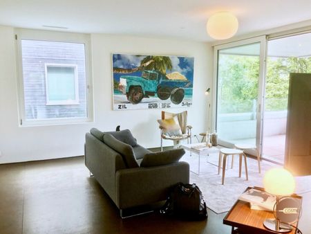 STILVOLLES 4.5 ZI. APARTMENT MITTEN IN DER STADT / STYLISH 4.5 ROOM APARTMENT IN THE MIDDLE OF CITY - Photo 3