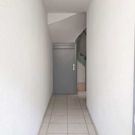 Location Appartement 1 pièce 35m² NEVERS 58000 - Photo 3