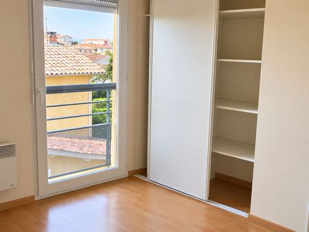 Location Appartement 2 pièces 40m² - Photo 2