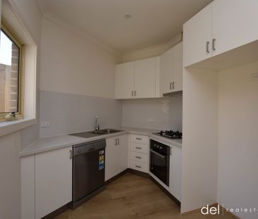 A lovely unit in court location - Photo 5