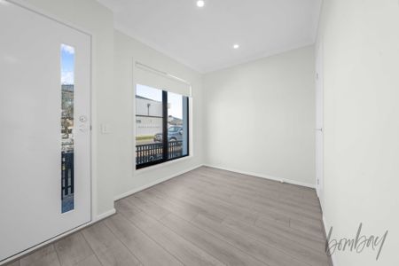 Stylish 2-Bedroom Townhouse in Donnybrook! - Photo 5