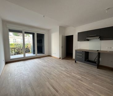 Location Appartement 2 pièces 42m² - Photo 3