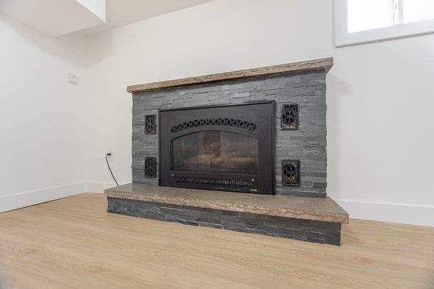 For Lease - 6 Woolton Crescent Unit# BSMT, Toronto, Ontario - Photo 1