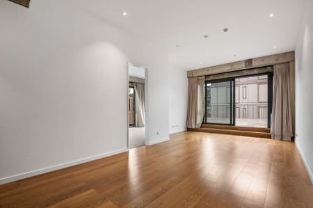 Spacious, Stylish & Superbly Located - Photo 2