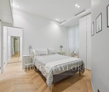 Appartement à louer Paris 8Ème - Faubourg-Du-Roule, Paris Rive Droi... - Photo 4