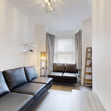 Great 4 Bed Student Property, Close To Hallam City Campus - Photo 1