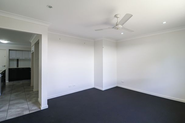 SPACIOUS, STYLISH & READY FOR FAMILY LIFE - Photo 1