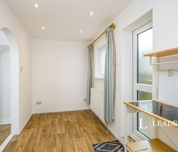 2 bedroom house to rent Motcombe Lane, Eastbourne, East Sussex, BN21 - Photo 6