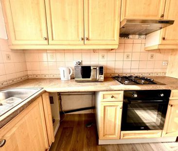 4 bedroom house to rent - Photo 1