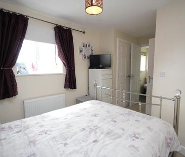 3 Bedroom House to let - Photo 6