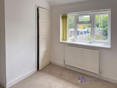 3 bedroom terraced house to rent - Photo 3