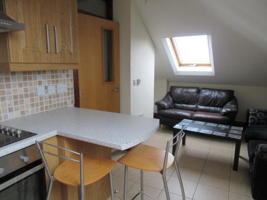 7, 142 Agincourt Avenue, Belfast, BT7 1QD - Photo 1