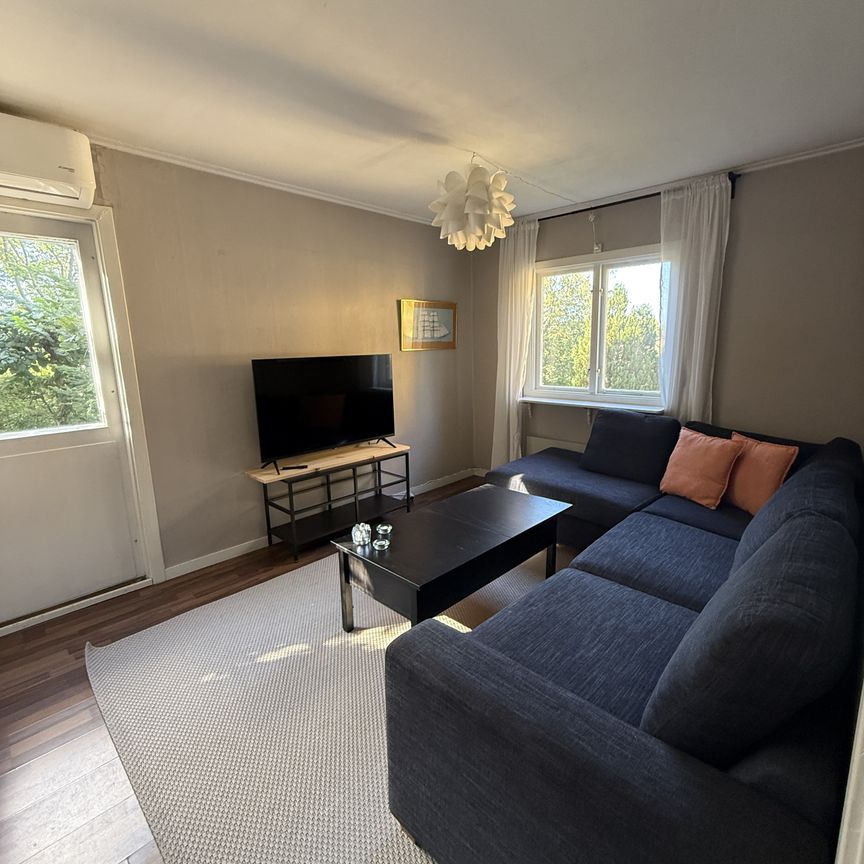 Granbacken, Saltsjöbaden - Photo 1