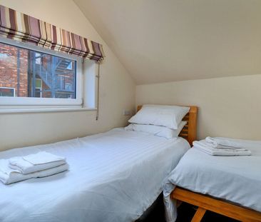 The Crescent - Photo 6