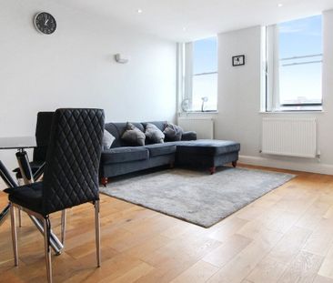 3 bedroom property to rent - Photo 1