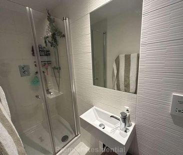 Spectrum Apts, Manchester, M3 - Photo 1