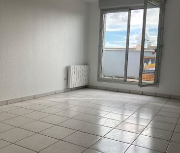 Location Appartement 2 pièces 46m² - Photo 6