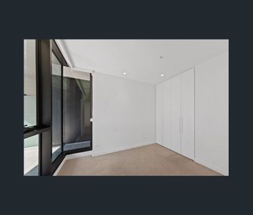 Lake Views & Contemporary Living in Emerald - Photo 5