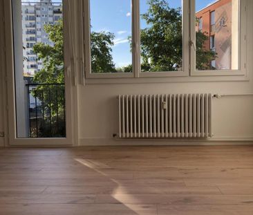 Appartement T2 LAVAL - Photo 1