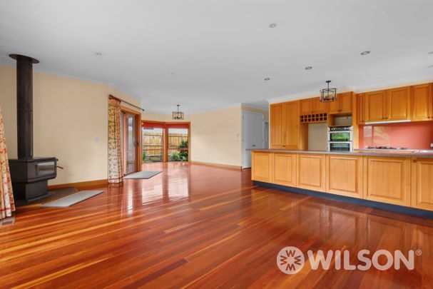 8 Tuck Street, Cheltenham VIC 3192 - House For Rent | Domain - Photo 1