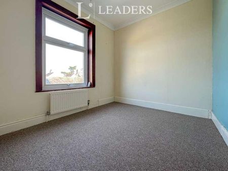 Dene Road, Lowestoft, NR32 - Photo 3