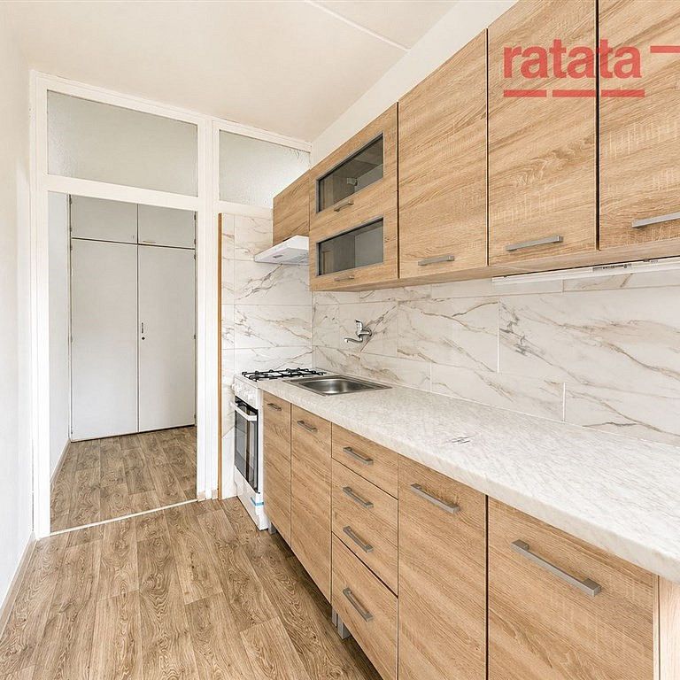 Pronájem bytu 2+1 60 m² - Photo 1