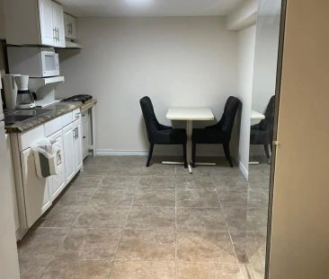 2518 LAKE SHORE BOULEVARD W - Photo 4