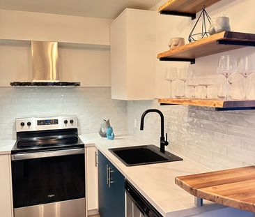 For Lease - 120 BELL FARM Road Unit# 417, Barrie, Ontario - Photo 4