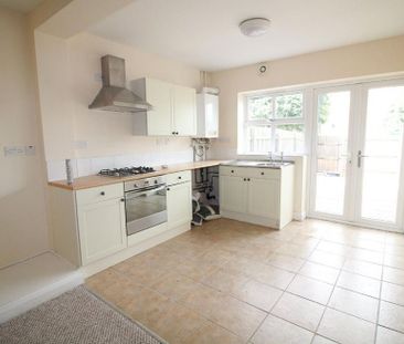 2 bedroom terraced house to rent - Photo 6