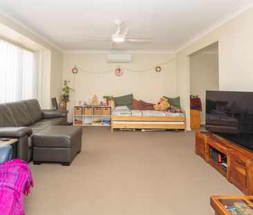 Large family sized home in highly sought after Corlette - Photo 2