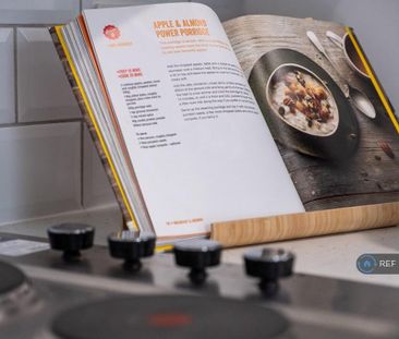 1 bedroom in a house share to rent - Photo 5