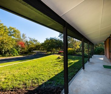 33 Buggy Crescent, McKellar ACT 2617 - House For Rent | Domain - Photo 2