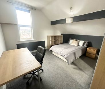 Glebe Avenue (Room 5), Kirkstall, Leeds - Photo 5
