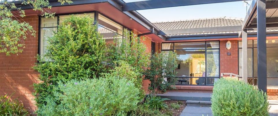 17 Dunlop Street, Hackett ACT 2602 - House For Rent | Domain - Photo 1