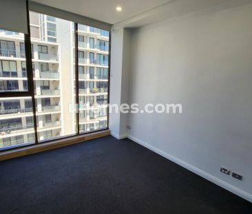 3 Bed 2 Bath Bed2（Single） - Photo 2