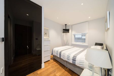 Lovat Lane, EC3R - Photo 4