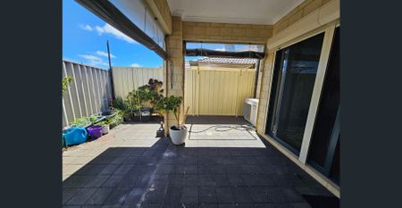 New 3x2x2 House - Photo 2