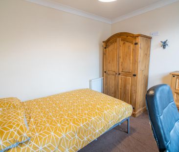 22 Abbotsford Road - Photo 4