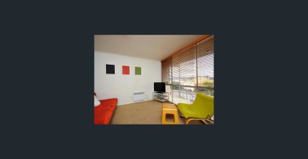 Had Enough Of Hotel Rooms? - Photo 4