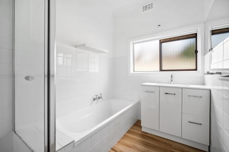 6 Fisher Street, Wendouree - Photo 4