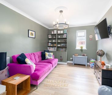 Copthorne Bank, Copthorne, RH10 - Photo 6