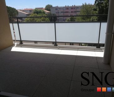 T3 AVEC BALCON ET PARKING - Photo 4