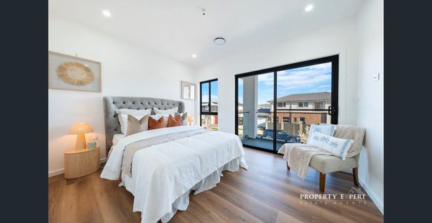 Brand New Stunning Home - Photo 1