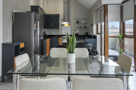 Apt 83 Park Royal, 841c Lisburn Road, Belfast, BT9 7GY - Photo 2