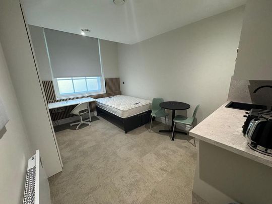 1 bedroom property to rent - Photo 1