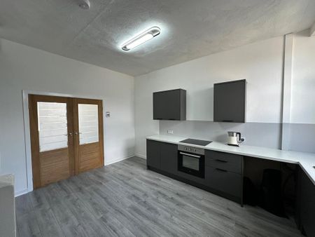 2 bedroom terraced house to rent - Photo 5
